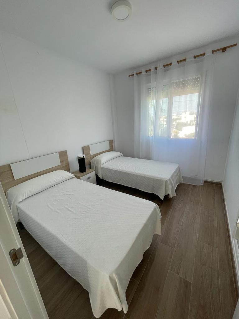 Apartamento Cerca De La Playa En Vinaros Bagian luar foto